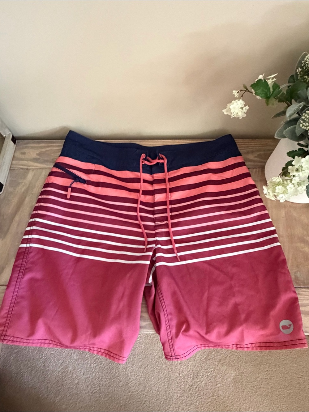 Vineyard Vines Men's 32” Striped Board Shorts - Perfect ☀️